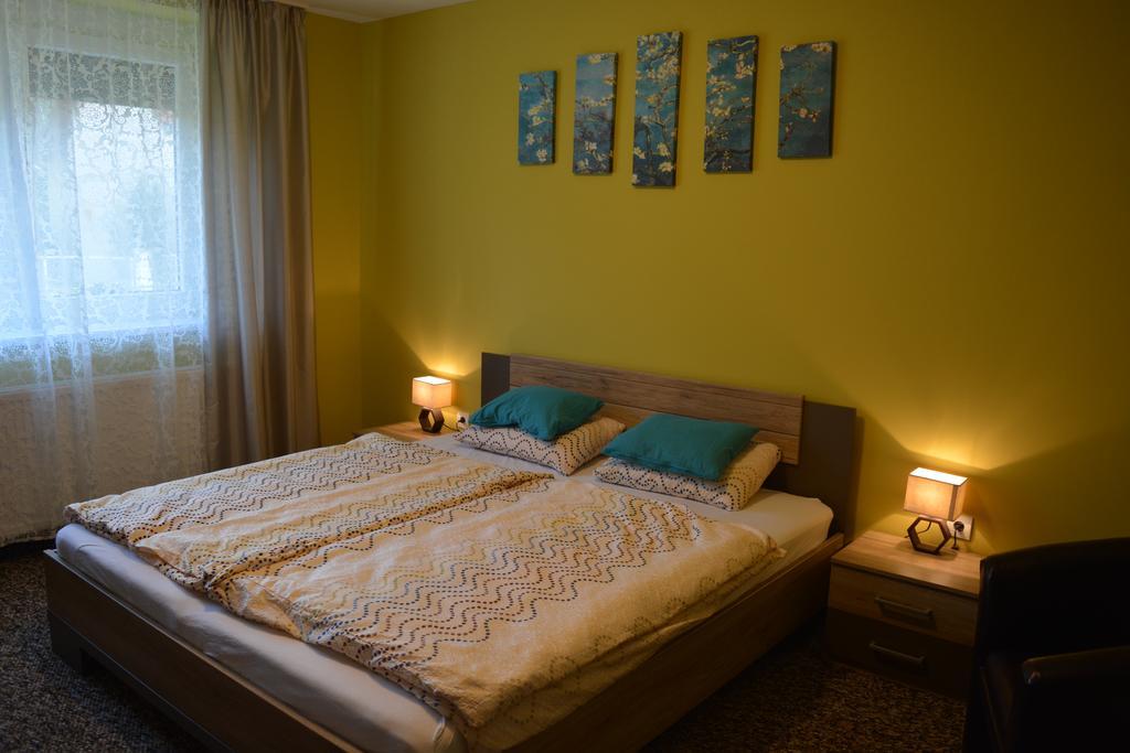 Salve Apartment Hévíz Buitenkant foto