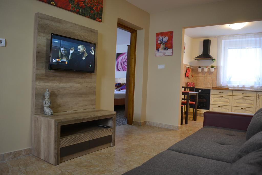 Salve Apartment Hévíz Buitenkant foto